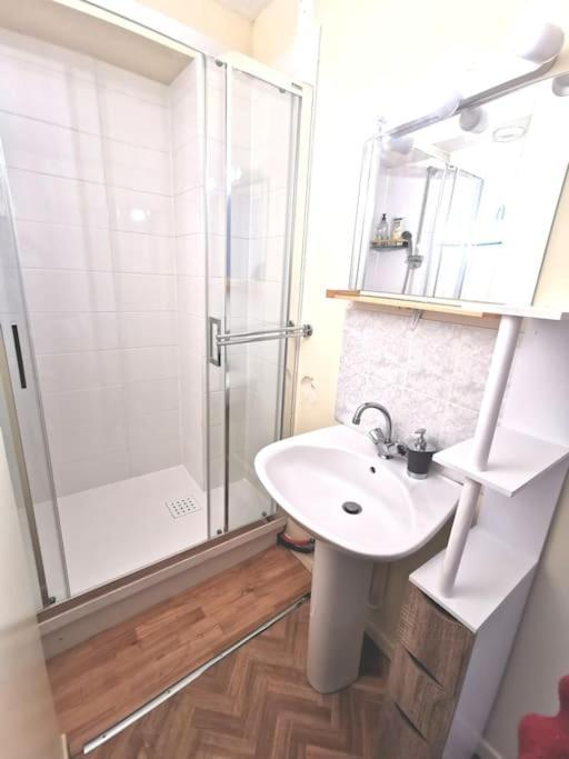 Studio Cosy Au Coeur De 兰斯 外观 照片